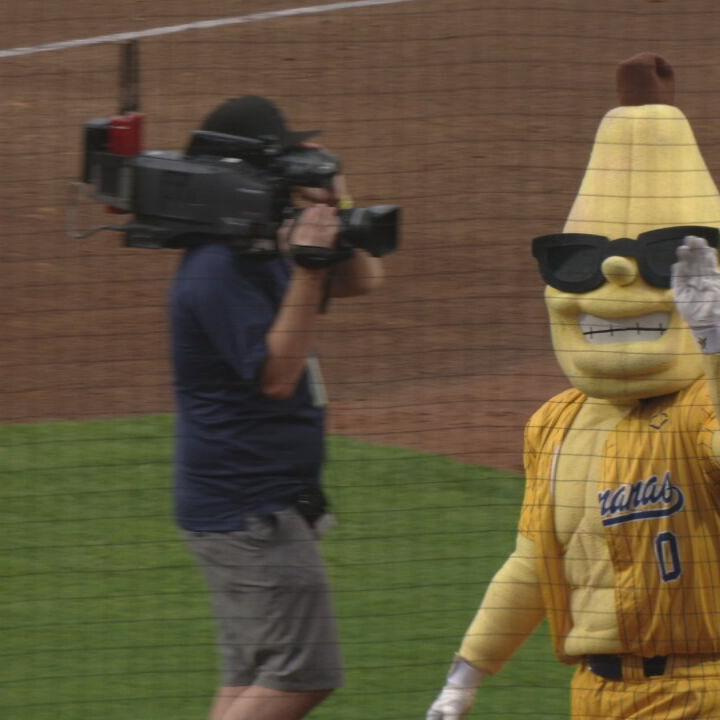 SAVANNAH BANANAS  (2).jpeg